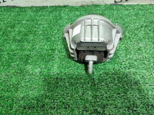 Подушка ДВС BMW 1 SERIES