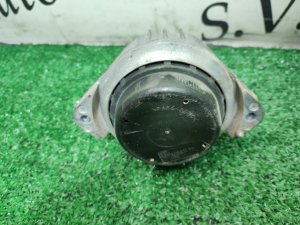 Подушка ДВС BMW 1 SERIES