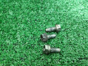 Болт маховика 12609949 HUMMER H3