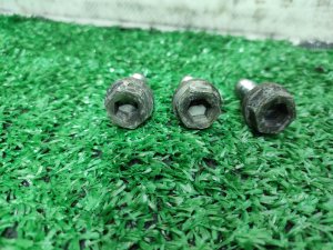 Болт маховика HUMMER H3 OEM 12609949 2007