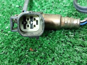 Датчик кислородный VOLVO V50 OEM 30651723 2005