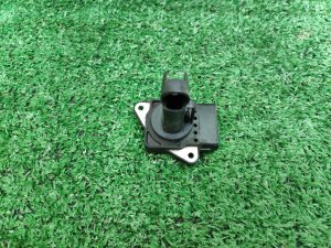 Датчик массового расхода воздуха VOLVO V50 OEM 30651723 2005