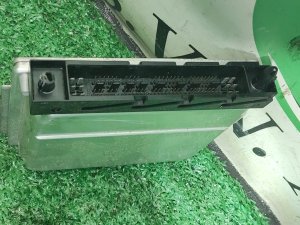 Блок управления двс VOLVO V70 OEM 30650109, 0258006682 SW59 2006