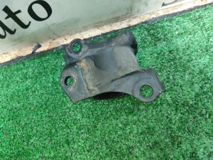 Подушка АКПП HONDA STEPWGN RF2 1999