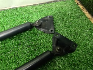 Амортизатор багажника HONDA STEPWGN RF1 1999