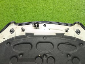 Капот MERCEDES-BENZ 204.252 УНИВЕСАЛ 2008