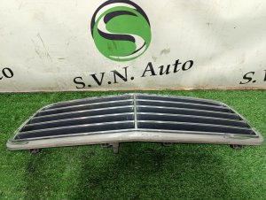 Решетка радиатора MERCEDES-BENZ C-CLASS C240 2001