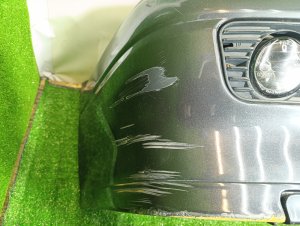 Бампер передний MITSUBISHI DIAMANTE F12A 1994