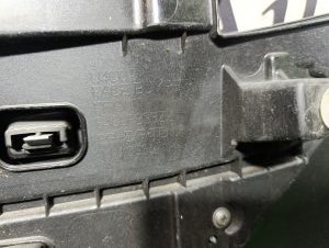 Бампер передний NISSAN DAYZ ROOX OEM 6400F833ZZ B21A 2014-2016