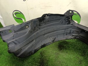 Подкрылок передний левый СЕДАН MAZDA AXELA BKEP 2006