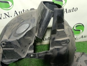 Подкрылок передний правый MERCEDES-BENZ 204.252 УНИВЕСАЛ 2008