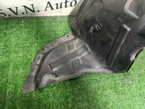 Подкрылок передний правый СЕДАН MAZDA AXELA BKEP 2006