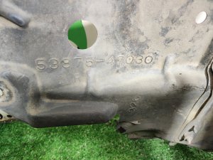 Подкрылок передний правый TOYOTA PRIUS OEM 5387547030 ZVW30 2011