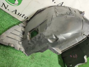 Подкрылок передний правый BMW 3 SERIES OEM 51717059380, 51717059378 E90 2011