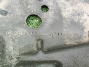 Подкрылок передний правый TOYOTA PRIUS OEM 5387547030 ZVW30 2011