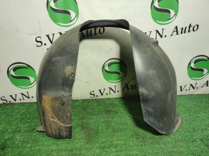 Подкрылок передний правый VOLVO V50 2005