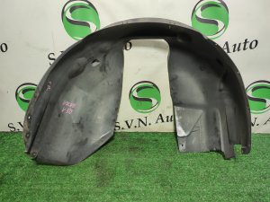 Подкрылок передний правый VOLVO V50 2005