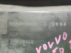 Подкрылок передний левый VOLVO V50 2005