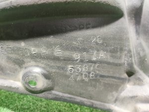 Подкрылок передний левый TOYOTA PRIUS OEM 5387647030 ZVW30 2011