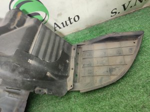 Подкрылок передний правый MITSUBISHI AIRTREK CU2W 2004