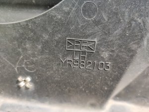 Подкрылок передний левый MITSUBISHI AIRTREK CU2W 2004