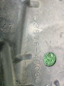 Подкрылок передний левый TOYOTA PRIUS OEM 5387647030 ZVW30 2011