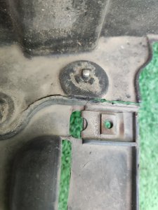 Подкрылок передний левый HONDA LEGEND OEM 74151SJAXA000 KB2 2007