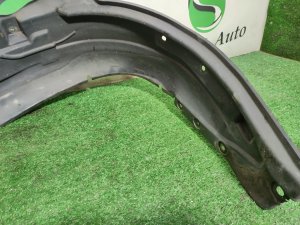 Подкрылок передний правый SUBARU FORESTER SG5 2005