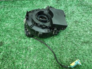 Шлейф лента TOYOTA PRIUS ZVW50 2016