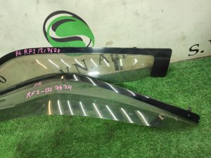 Ветровик передние (пара) HONDA STEPWGN RF2 1999