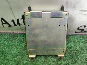 Блок управления двс MITSUBISHI DIAMANTE OEM MD195800 F12A 1994