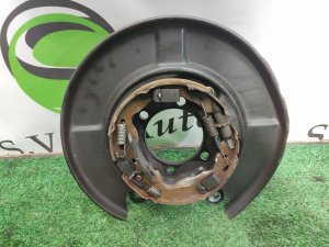 Щиток тормозного диска задний правый NISSAN X-TRAIL