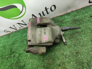 Суппорт передний левый VOLKSWAGEN PASSAT 2013