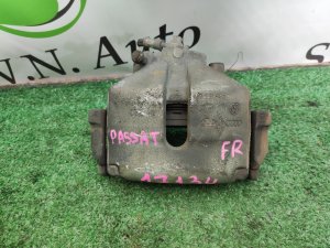 Суппорт передний правый VOLKSWAGEN PASSAT