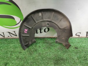 Щиток тормозного диска передний правый VOLKSWAGEN PASSAT 2013