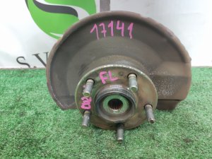 Ступица передняя левая MITSUBISHI AIRTREK CU2W 2004