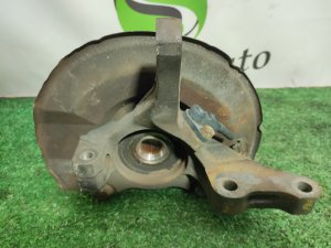 Ступица передняя левая MITSUBISHI AIRTREK CU2W 2004