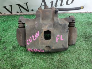 Суппорт передний левый MITSUBISHI AIRTREK CU2W 2004