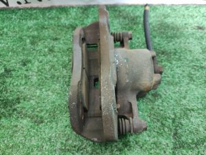 Суппорт передний левый MITSUBISHI AIRTREK CU2W 2004