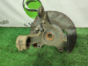 Ступица передняя правая HONDA STEPWGN RF1 1999