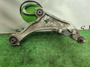 Рычаг передний правый NISSAN ELGRAND PNE52 2012