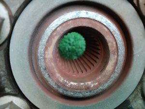 Ступица передняя левая NISSAN X-TRAIL DNT31 2010