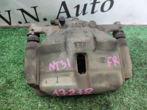 Суппорт передний правый NISSAN X-TRAIL DNT31 2010