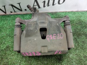 Суппорт передний левый LEXUS IS250