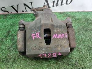 Суппорт передний правый TOYOTA ALPHARD