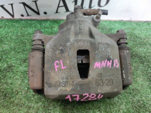 Суппорт передний левый TOYOTA ALPHARD MNH15 2004