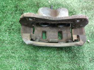 Суппорт передний правый CHEVROLET CAPTIVA C140 2011