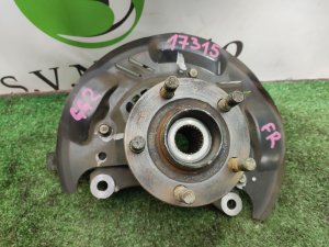 Ступица передняя правая SUBARU IMPREZA