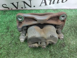 Суппорт передний левый под диск 295 мм SUBARU EXIGA YAM 2012