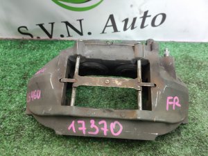 Суппорт передний правый N18 LEXUS LS460